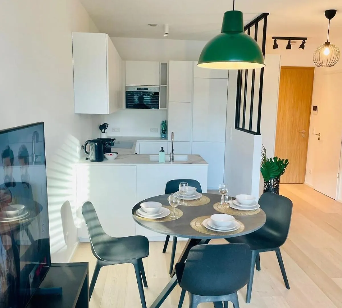 Apartmán Beautiful One Bedroom In Center W Terrace & Parking Lucembursko Lucembursko
